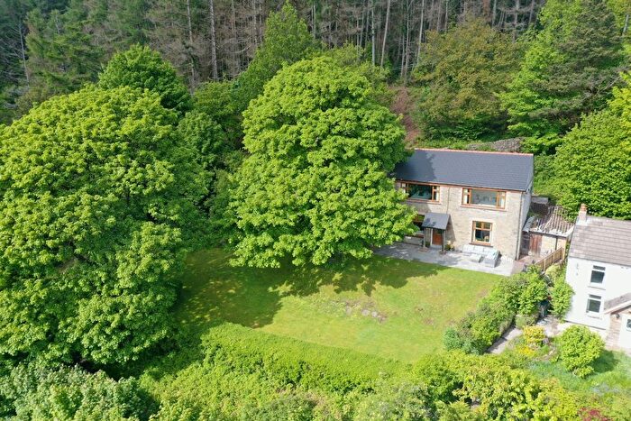 4 Bedroom Detached House For Sale In Cefn Road Upper, Deri, CF81