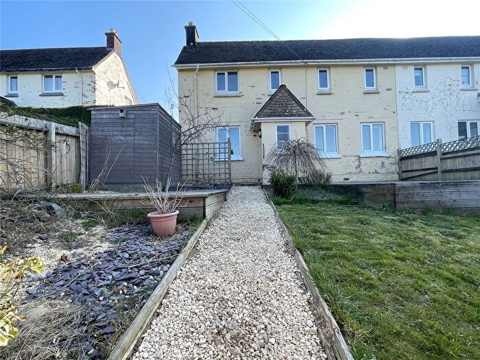 3 Bedroom Semi-Detached House To Rent In Danygaer, Llandewi, Llandrindod Wells, Powys, LD1