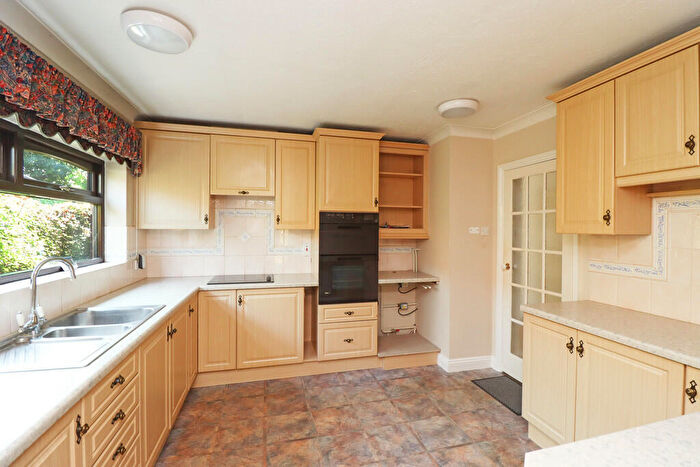 2 Bedroom Detached Bungalow For Sale In School Road, Langham, Colchester, CO4