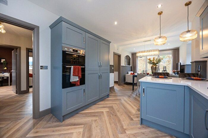 5 Bedroom Detached House For Sale In Painters Way, Littleborough, Greater Manchester, OL15