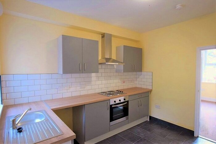 2 Bedroom Terraced House To Rent In Fox Grove, Old Basford, Nottingham, NG5