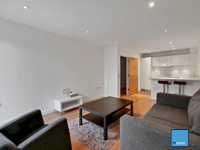 1 Bedroom Flat To Rent In Keats Apartments, Saffron Central Square, Croydon, CR0