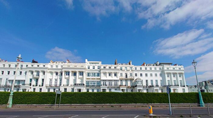 3 Bedroom Apartment For Sale In Arundel Terrace, Brighton, BN2