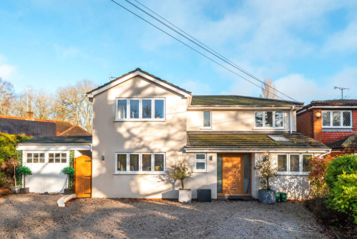 4 Bedroom Detached House For Sale In Ottershaw Park, Ottershaw, KT16