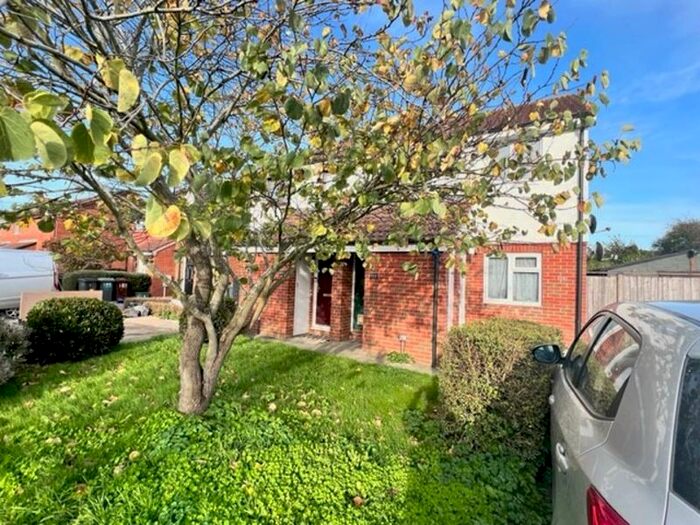 1 Bedroom Maisonette To Rent In Hawkes Road, Aylesford, ME20