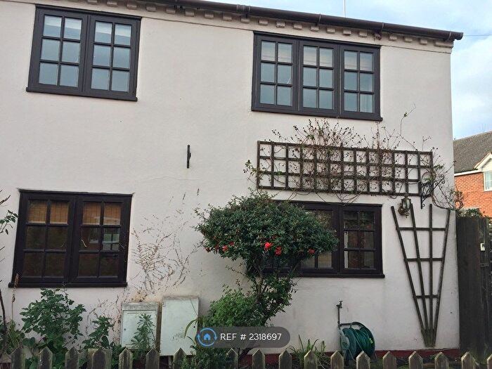 2 Bedroom Semi-Detached House To Rent In School Road, Alcester, B49