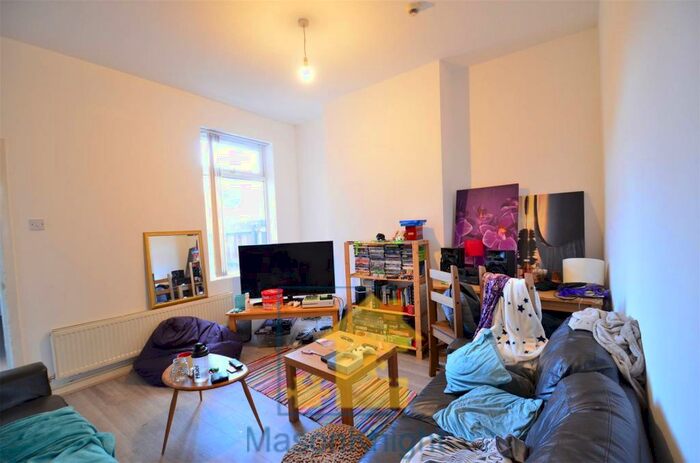 5 Bedroom Terraced House To Rent In Student Property - Manilla RoadSelly Oak, Birmingham, B29