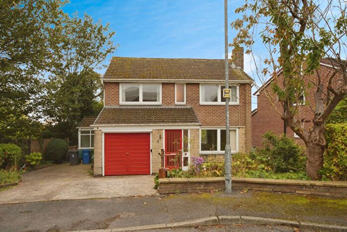 4 Bedroom Detached House For Sale In Norwood Close, Chesterfield, Derbyshire, S41