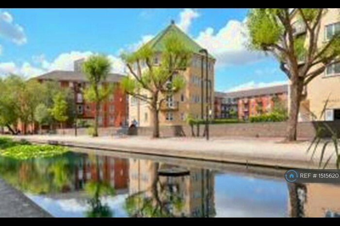 1 Bedroom Flat To Rent In Adelphi Court, London, SE16