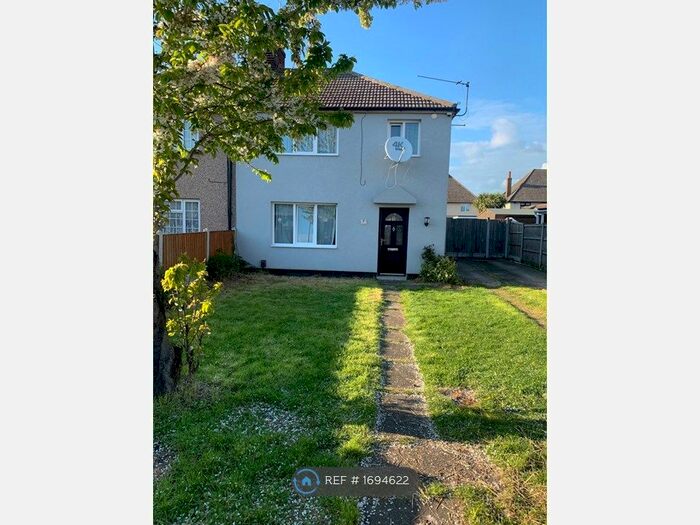 3 Bedroom Semi-Detached House To Rent In Handel Crescent, Tilbury, RM18