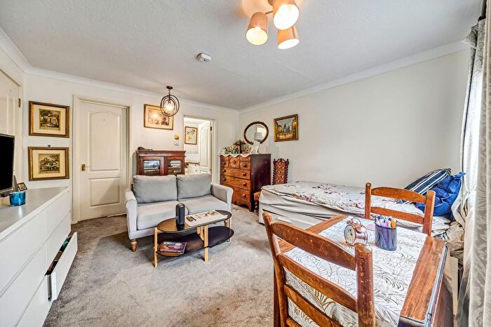 Studio To Rent In Croftongate Way, Brockley, London, SE4