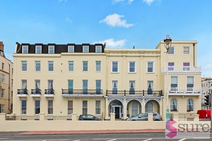 2 Bedroom Flat For Sale In Chain Pier House, Brighton, East Sussex, BN2