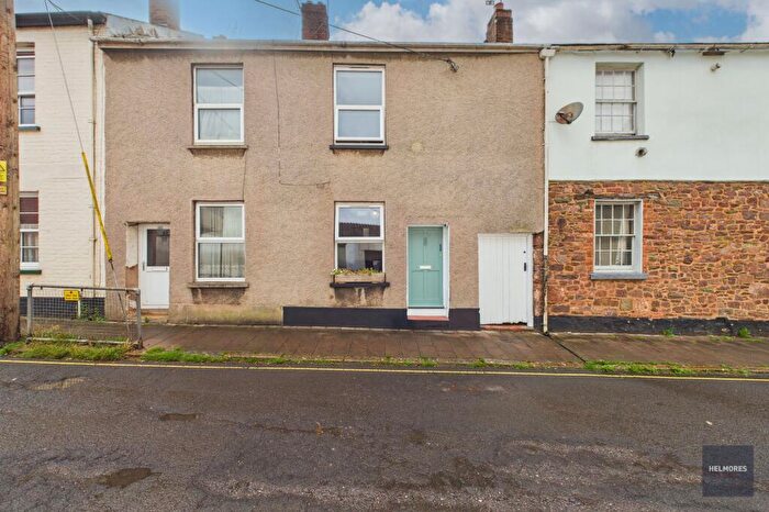 2 Bedroom Terraced House For Sale In Dean Street, Crediton, EX17