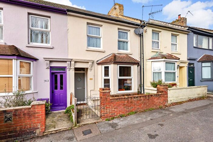 2 Bedroom Terraced House For Sale In Dover Road, Folkestone, Kent, CT19