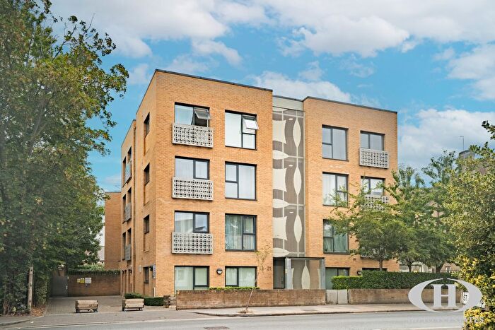 1 Bedroom Flat For Sale In Western Road, Southall, UB2
