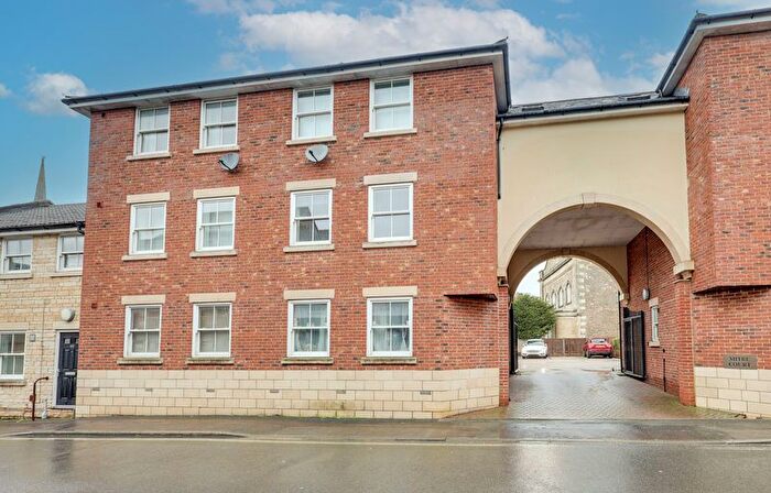 1 Bedroom Flat To Rent In Duke Street, Trowbridge, BA14