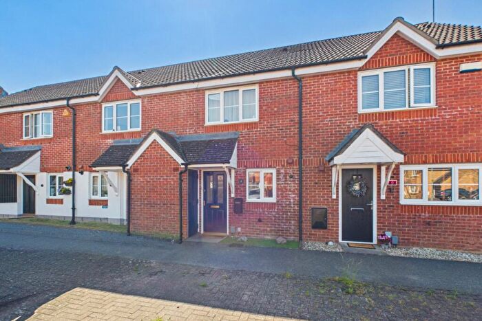 2 Bedroom Terraced House For Sale In Warneford Way, Leighton Buzzard, LU7