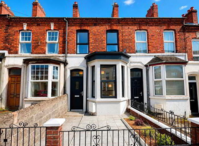 2 Bedroom House For Sale In Tates Avenue, Belfast, Belfast, BT9
