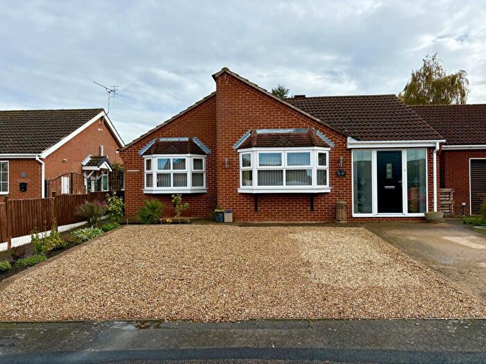 2 Bedroom Detached Bungalow For Sale In Westland Road, Westwoodside, DN9