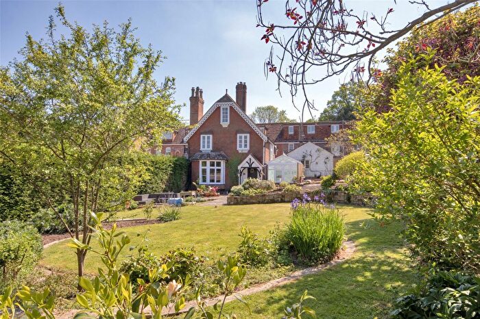 6 Bedroom Detached House For Sale In Spring Lane, Burwash, Etchingham, East Sussex, TN19