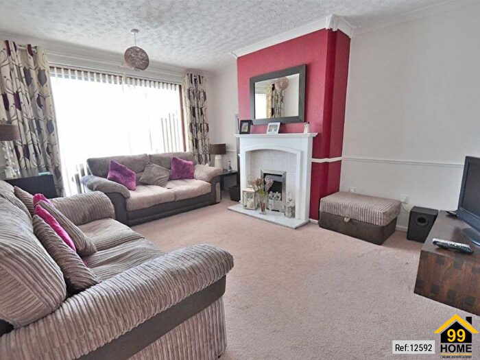 3 Bedroom Terraced House To Rent In GraceWay, Stevenage, Hertfordshire, SG1