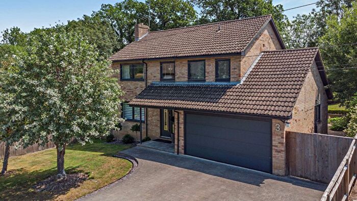 4 Bedroom Detached House For Sale In Goddard Drive, Midgham, Reading, Berkshire, RG7