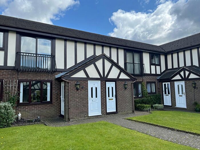 Studio To Rent In Flat, Tudor Court, Newcastle, ST5