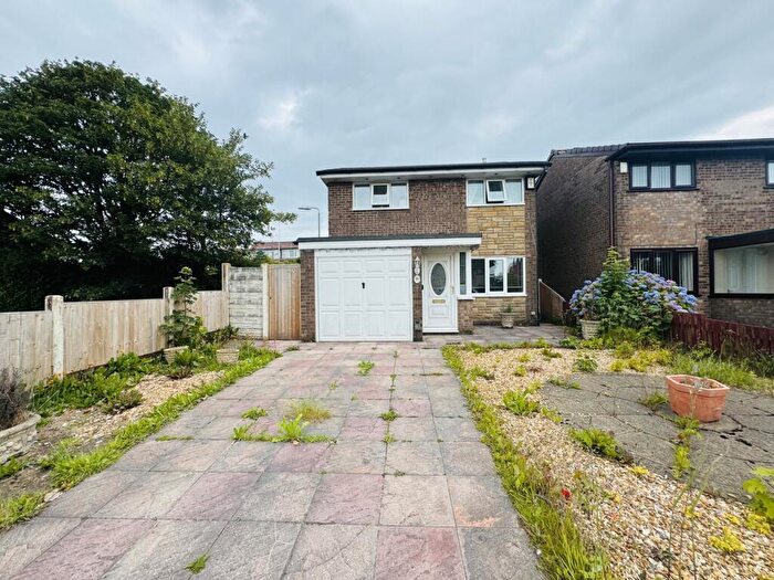 3 Bedroom Detached House For Sale In Greenbarn Way, Blackrod, Bolton, BL6
