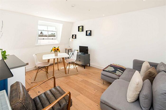 1 Bedroom Flat For Sale In Moorhouse Road, Notting Hill, W2