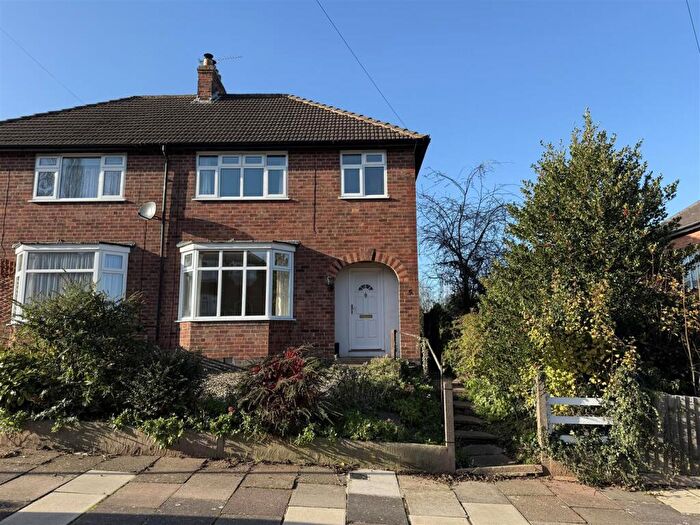 3 Bedroom Semi-Detached House For Sale In Franklyn Road, Old Aylestone Village, LE2