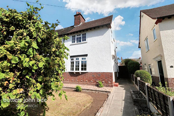 3 Bedroom End Of Terrace House For Sale In Broadway, Northwich, CW8
