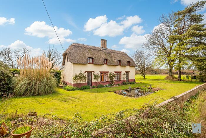 3 Bedroom Cottage For Sale In Pages Lane, Saham Toney, IP25