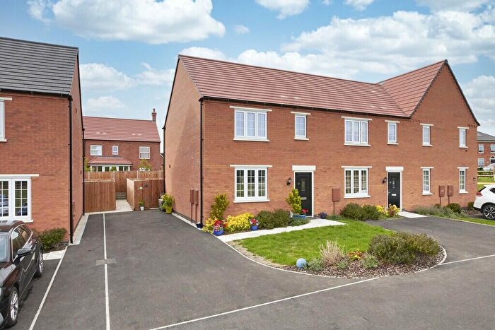 3 Bedroom Semi Detached House For Sale In Tedder Road, Market Harborough, LE16