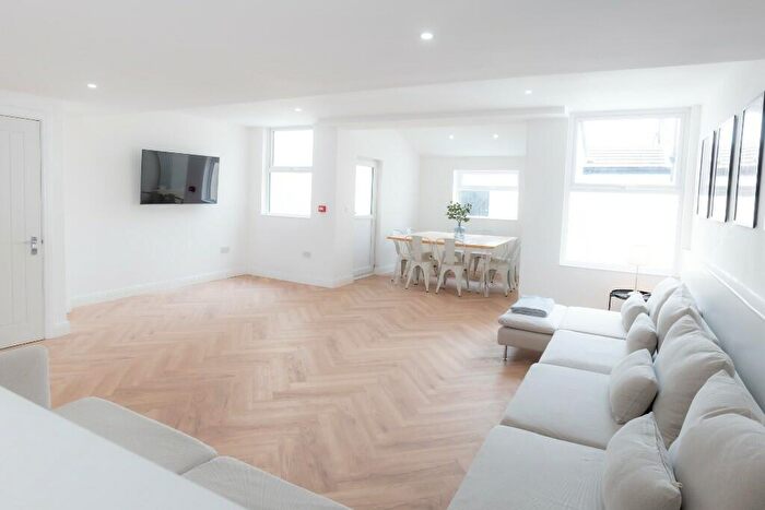 6 Bedroom Terraced House To Rent In Garmoyle Road, Liverpool, Merseyside, L15