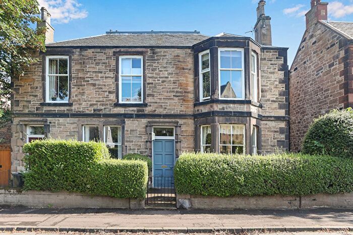 5 Bedroom Flat For Sale In Stanley Street, Edinburgh, EH15