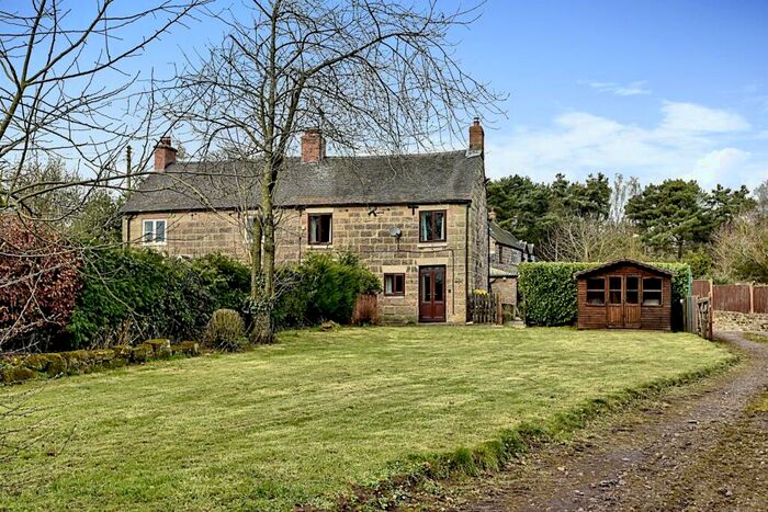 3 Bedroom Semi-Detached House For Sale In Buttermilk Hill, Hollington, Stoke-On-Trent, ST10