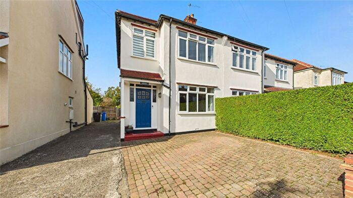 3 Bedroom Semi-detached House For Sale In Horsell, Surrey, GU21