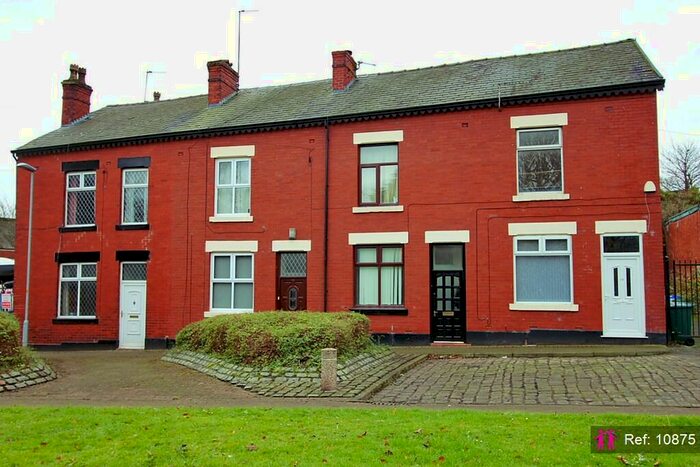 3 Bedroom End Of Terrace House To Rent In Vale Street, Heywood, OL10
