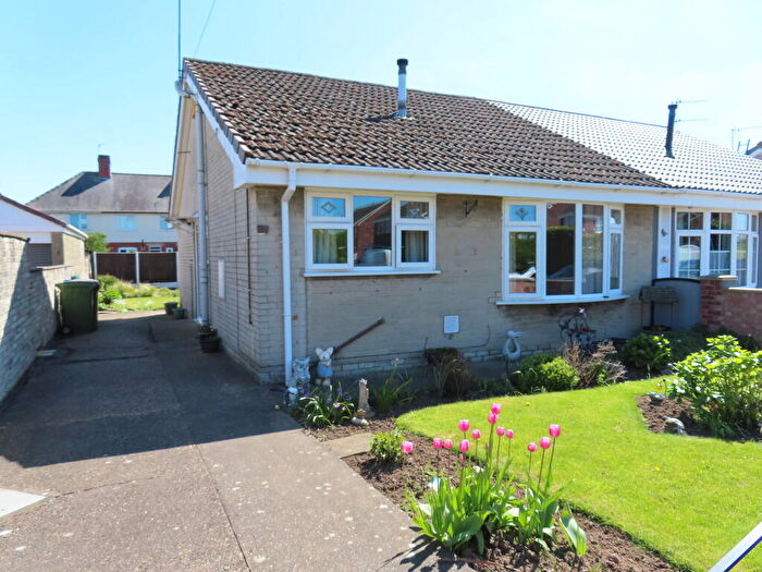 2 Bedroom Semi-Detached Bungalow For Sale In Hazel Grove, Old Goole, DN14
