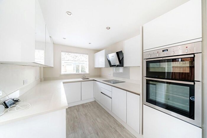 4 Bedroom Detached House For Sale In St. Andrews Gardens, Cobham, KT11