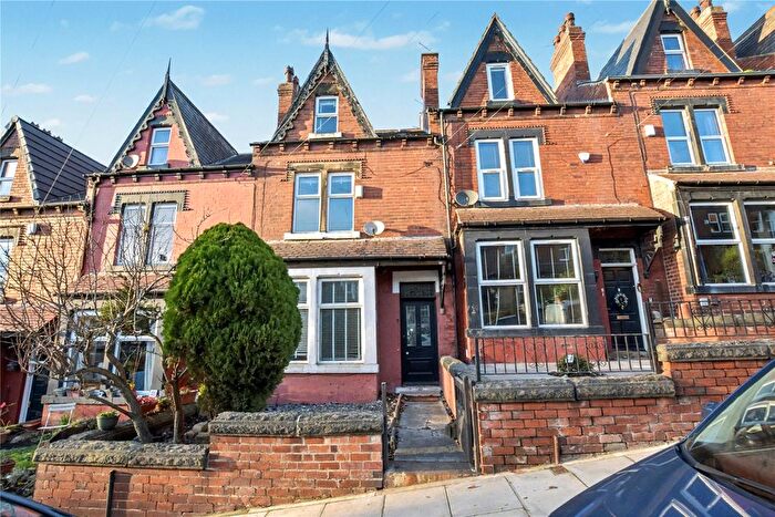 4 Bedroom Terraced House For Sale In De Lacy Mount, Kirkstall, Leeds, West Yorkshire, LS5