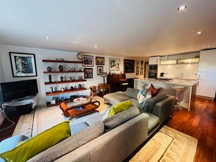 1 Bedroom Flat To Rent In Park Circus Place, Woodlands, Glasgow, G3