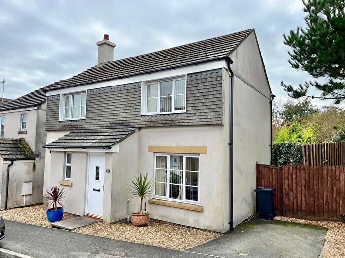 3 Bedroom Detached House For Sale In Grassmere Way, Pillmere, Saltash, PL12