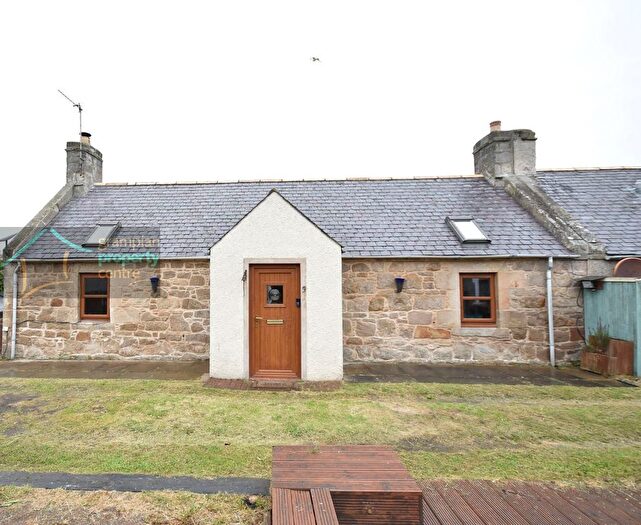 2 Bedroom Cottage To Rent In Seatown, Lossiemouth, Moray, IV31