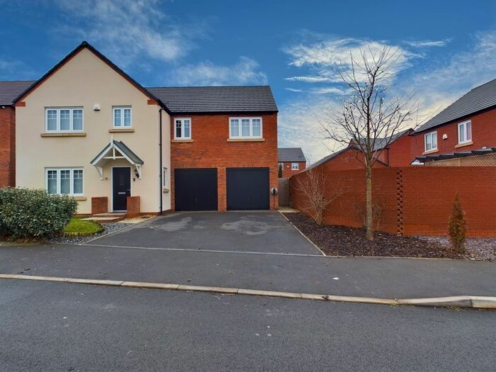 5 Bedroom Detached House To Rent In Greenfields Drive, Newport, TF10