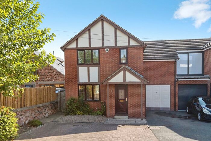 4 Bedroom Semi-Detached House For Sale In Leeds Road, Wakefield, West Yorkshire, WF1