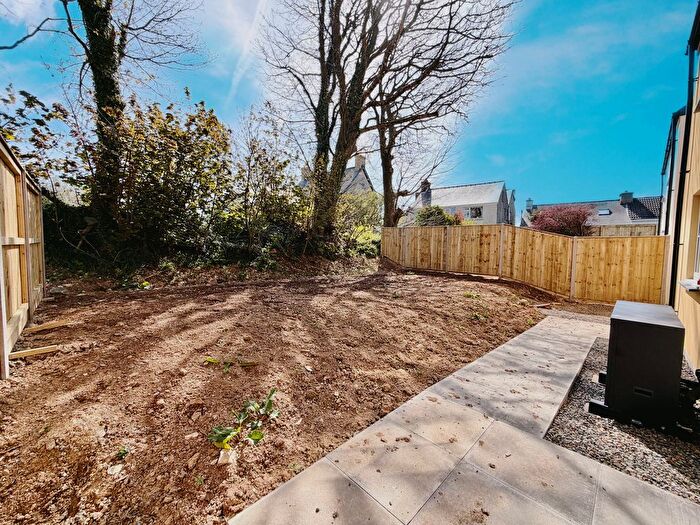 3 Bedroom Detached House For Sale In Court Meadow, Letterston, SA62