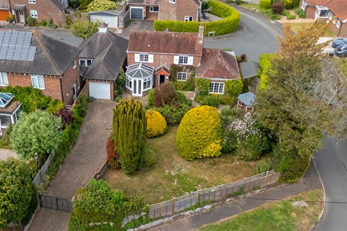 2 Bedroom Cottage For Sale In Post Office Lane, North Mundham, Chichester, PO20