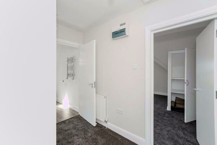 1 Bedroom Flat To Rent In Marmora Road, SE22