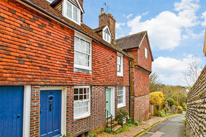 2 Bedroom Terraced House For Sale In St. Martin's Lane, Lewes, East Sussex, BN7